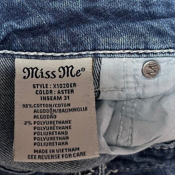 Miss Me Mid Rise Easy Bootcut Jeans Size 28 Blue Medium Wash Faded Embroidered - Picture 8 of 11
